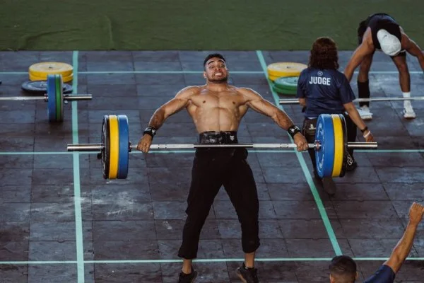 weightlifting clean and jerk